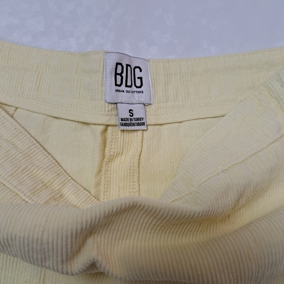 URBAN Outfitters BDG Corduroy Mini Skirt - Picture 3 of 8